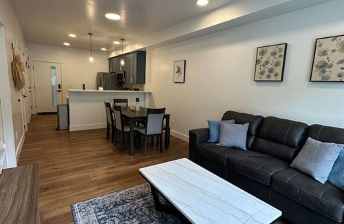 Juneau Apartment | Juneau Ground Floor Oasis A105