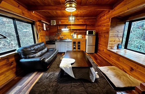 Isumi RV Rental | Jungle Terrace Twin Cabin/Isumi City Chiba