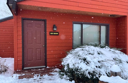 Clark House | Juniper - Get away with modern conveniences