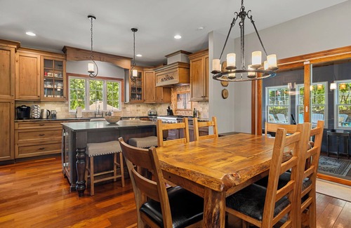 New Buffalo House | Juniper Presents: Gorgeous Award-winning home w/Pool, HotTub, Priv Screening Rm