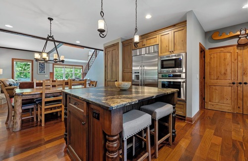 New Buffalo House | Juniper Presents: Gorgeous Award-winning home w/Pool, HotTub, Priv Screening Rm