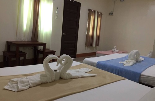 Tawala Bed & Breakfast | Junlyn Apartelle Single Room - Room good for 2nn