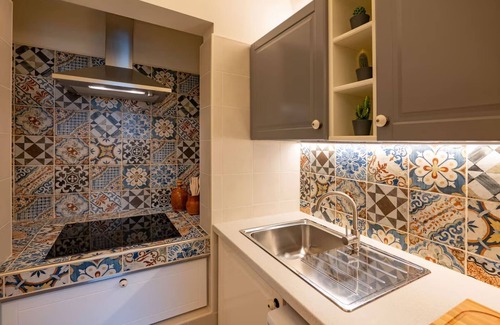 Mattinata Apartment | Junno Palace - Mono 3