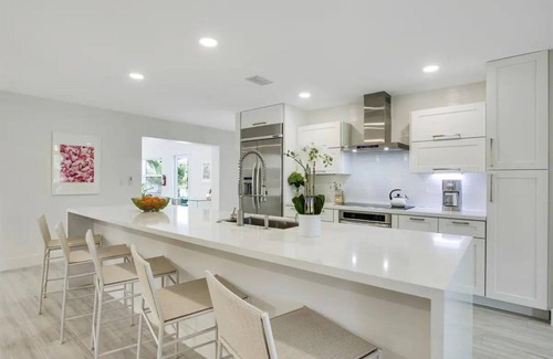Tequesta House | Jupiter Sands, Tequesta | Pool/Spa. Sleeps 10!