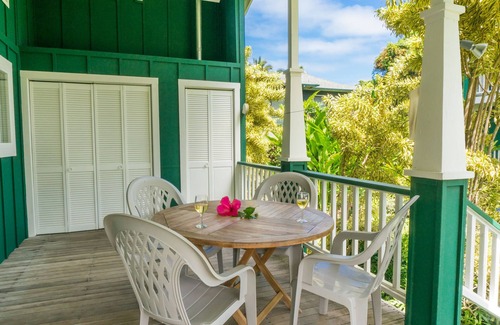 Hanalei Cottage | JUST A THREE MINUTE WALK TO THE BEACH OR TOWN!