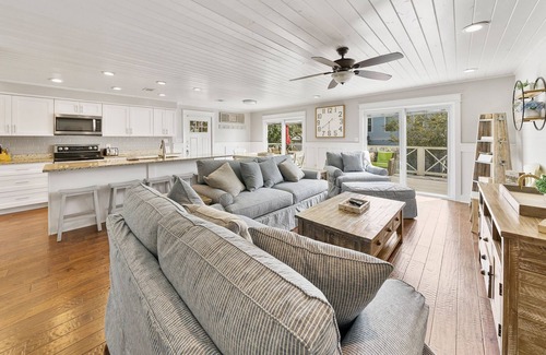 Seagrove Beach House | Just Another Day in Paradise! Seagrove Beach, Pool, Near the Beach and Seaside