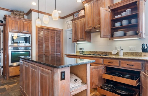 Norman House | Just Like Home #14: Spacious Norman Abode with Private Pool & Billiards