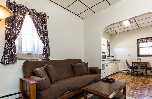 Potosi Apartment | Just Like Home Suite
