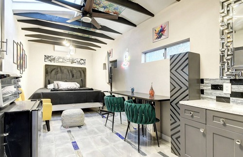 Tempe House | Just Listed! Htd Pool-Spa 7 Kings or 14 total beds