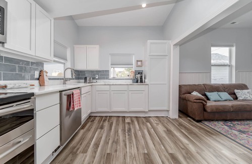 North Beach House | Just steps away from the Boardwalk & Beaches, Walkable to Entertainment!