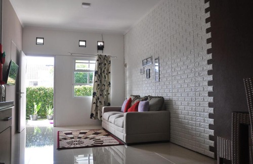 Parongpong House | JW Homestay