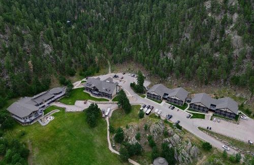 Keystone Hotel | K Bar S Lodge, an Ascend Collection Hotel