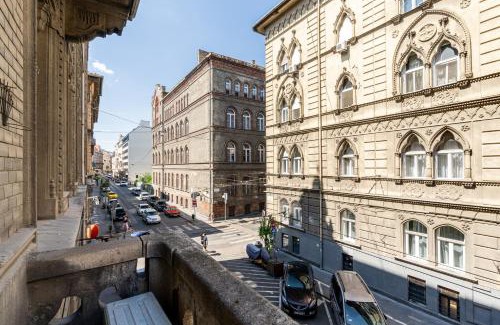 Erzsebetvaros Apartment | K20 - Boutique Apartments, Best Location, by BQA