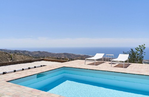 Competa Villa | Kabanne - getaway sea- mountain view private pool air conditioning.
