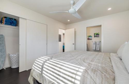Kahuku House | Kahuku 3BR Ohana - A/C, WiFi, Parking