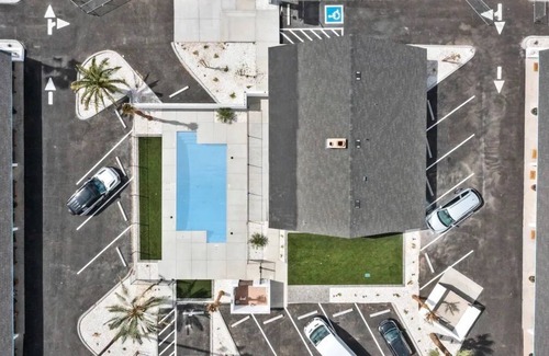 Chandler House | Kai - Sparkling Heated Pool - Downtown Chandler