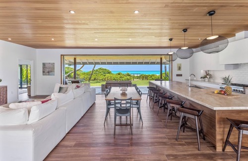 Kalama Tract Villa | Kailua Beach Villa: Stunning Beachfront Estate Private Pool/Spa, Ocean View & AC