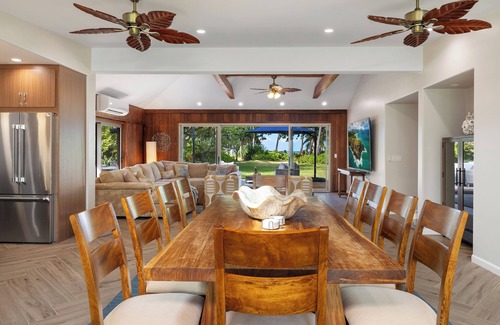Kailua House | Kailuana Beachfront Estate - 5 bedroom Beachfront center of Kailua Bay