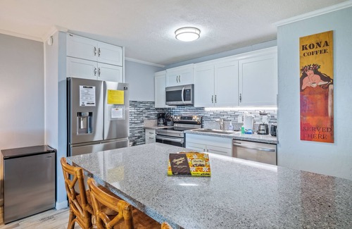 Historic Kailua Village Condo | Kalanikai 118 – Tropical Oasis Condo in Amazing Location! Walk to Everything