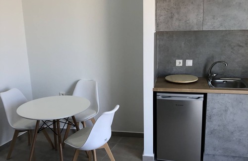 Agkisaras Apartment | KalliGeoM