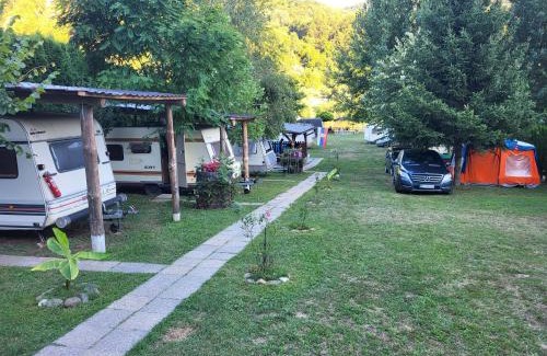 Ljubovija Other | Kamp kućica trokrevetna