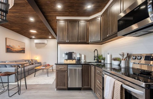 Kanab House | Kanab Cube + Shipping Cube Rental Experience!