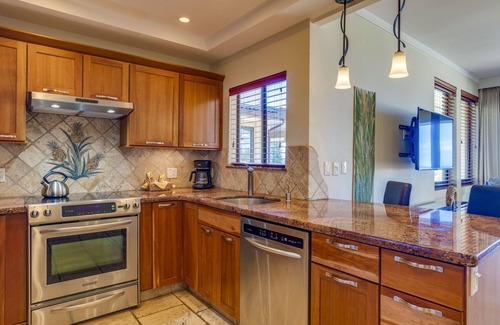 Kapalua Condo | Kapalua Extraordinaire with Glorious Ocean Views!