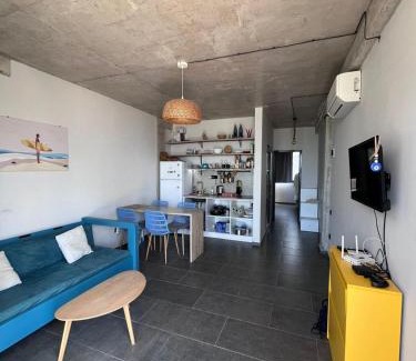 Ureki Apartment | Kaprovani terrace