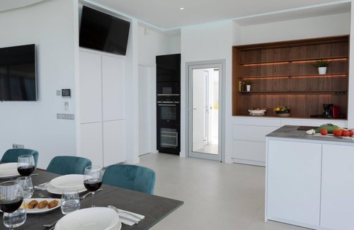 El Madronal Villa | KARAT Villa Fibonacci