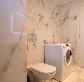 Karlovassi Apartment | Karlovasi Comfy Retreat