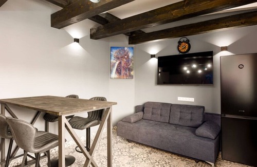 Karlovy Vary Apartment | Karlovy Charme Inn: Superior 1BR Apt No.633