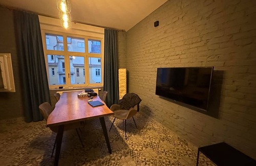 Karlovy Vary Apartment | Karlovy Cute Inn: 1BR apartment w/Elegant bath