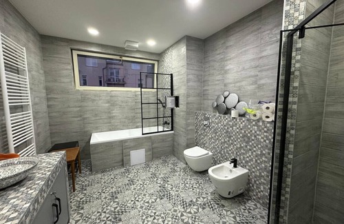 Karlovy Vary Apartment | Karlovy Cute Inn: 1BR apartment w/Elegant bath