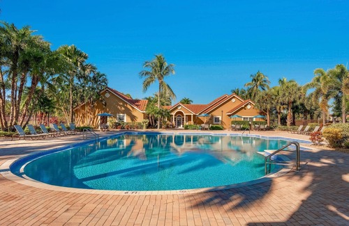 Delray Beach Apartment | Kasa | Sunny 1 BD + Pet Friendly | Delray Beach