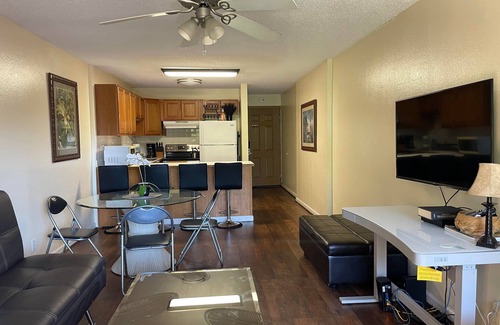 Nawiliwili Condo | Kauai resort condo up to 6 . Near beach, restaurants and shops and town close