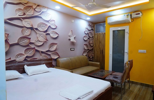 Patna Hotel | KAUSHIKI GARDEN