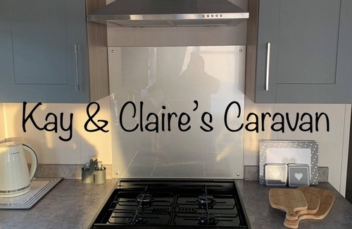 Mablethorpe Cabin | Kay and Claires 3 bedroom Caravan in Mablethorpe
