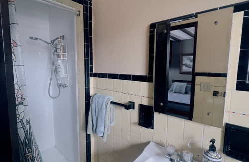 West Allis Apartment | Kegel's Inn - Studio - Classic Apartment #3