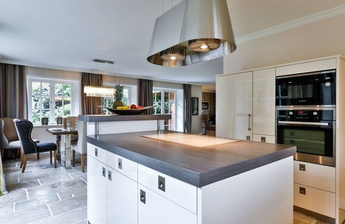 Keitum House | Keitum Royal - Reetgedeckte Doppelhaushälfte mit Einzelhaus-charakter
