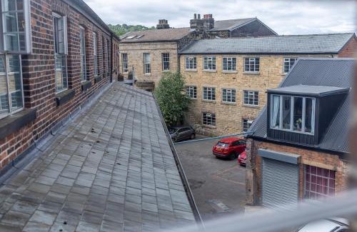 Sheffield Apartment | Kelham 2 Bed Loft - Free Parking
