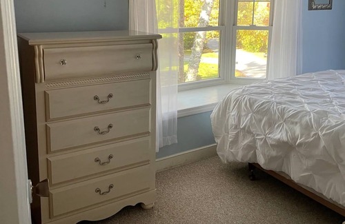 Yarmouth Cottage | Kelley's Ocean View Cottage Little Johns Island