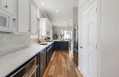 Kemah House | Kemah's Bayfront Getaway with Pool