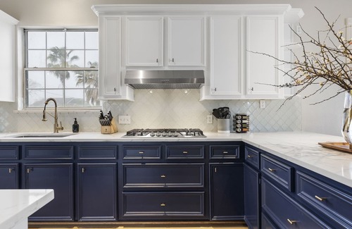Kemah House | Kemah's Bayfront Getaway with Pool