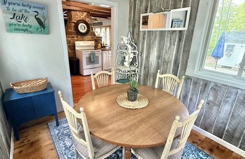 Sebago Cottage | KENDALLS COTTAGE AT SEBAGO LAKE