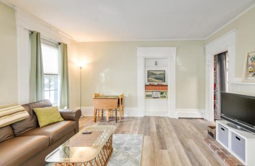 Kennebunk Apartment | Kennebunk Apartment with Local Beach Access!