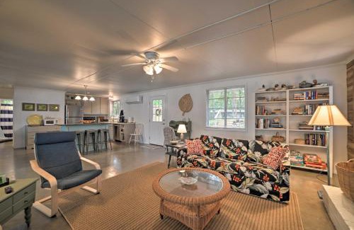New Concord House | Kentucky Lake Cabin with Private Dock and Fire Pit