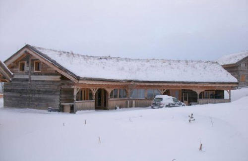 Saint-Pierre-dels-Forcats Ski Chalet | Ker Péric - Atout France-Chalet-Mountain view-Family-Ensuite