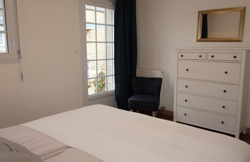 Plounevez-Lochrist House | Ker Maeziou by Interhome