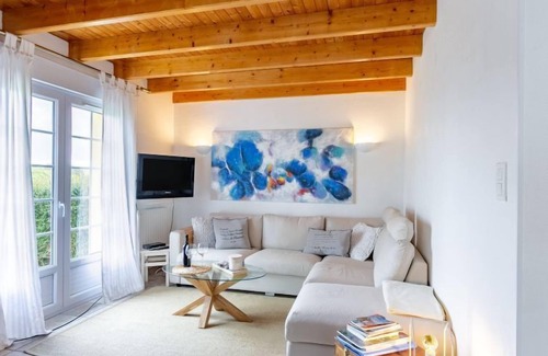 Plounevez-Lochrist House | Ker Maeziou by Interhome