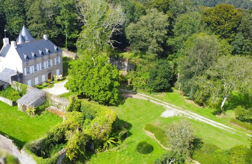 Pluguffan Villa | *Keriner* manoir 10 pièces avec parc arboré